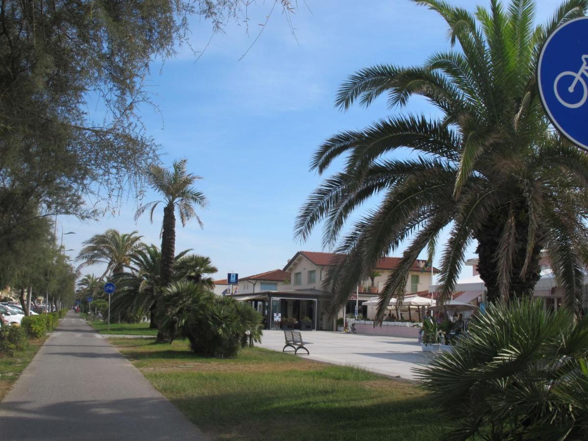 Holiday Home Madda By Interhome Lido di Camaiore Exterior foto